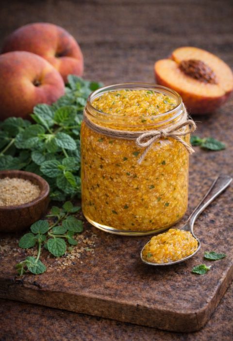 Citroenmelisse–perzikjam